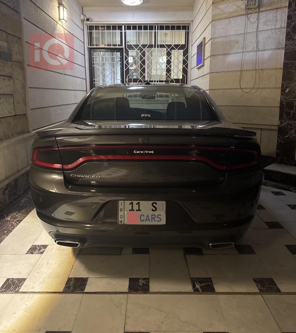 دودج تشارجر